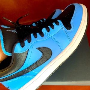 UNC Jordan One Low
